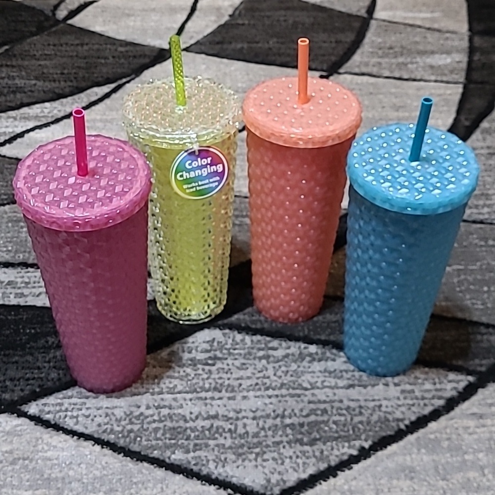DOUBLE-WALL PYRAMID TEXTURED MATTLE 26OZ TUMBLERS BUNDLE PRICE FIRM